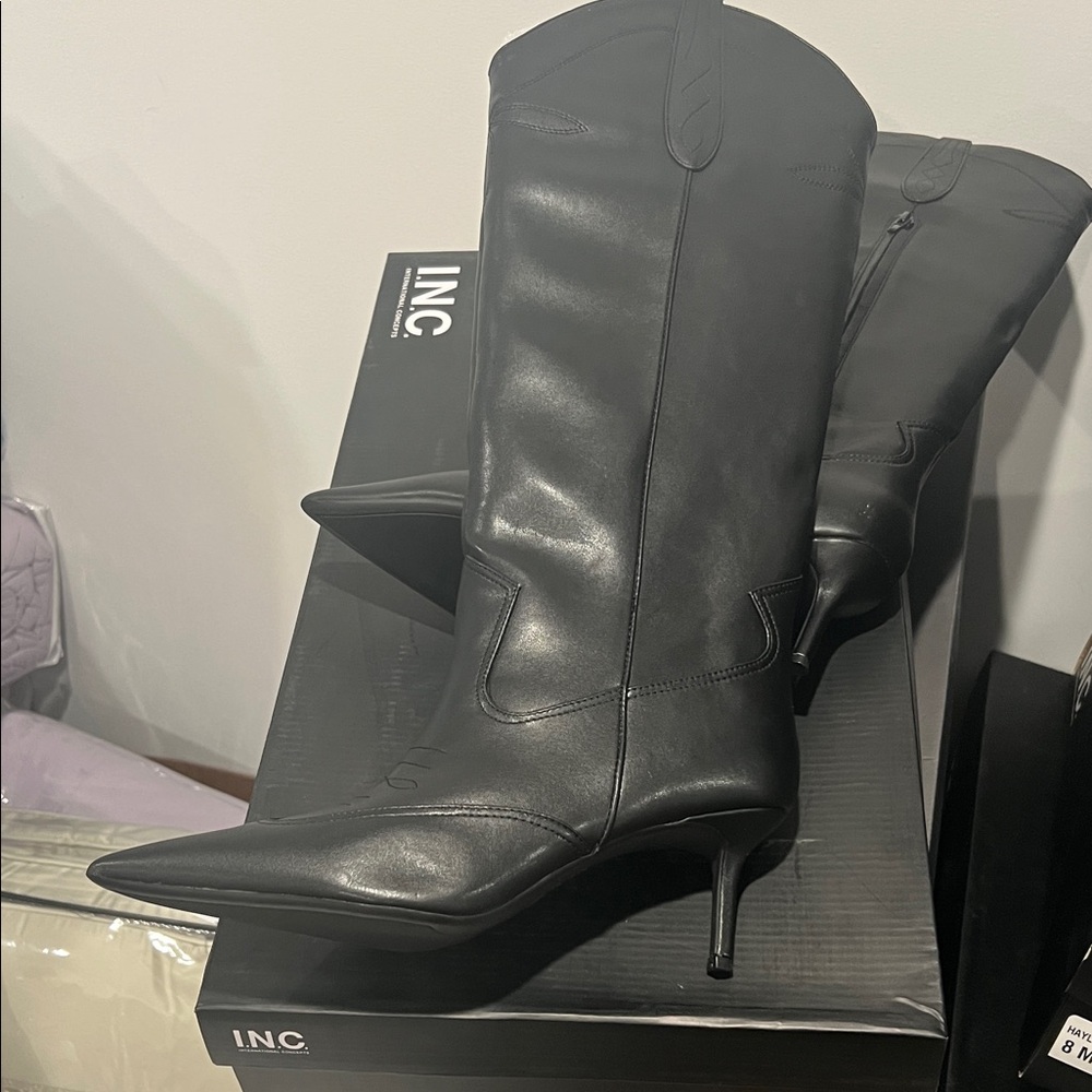 INC International Concepts Women's Black Heeled Boots size 8 M